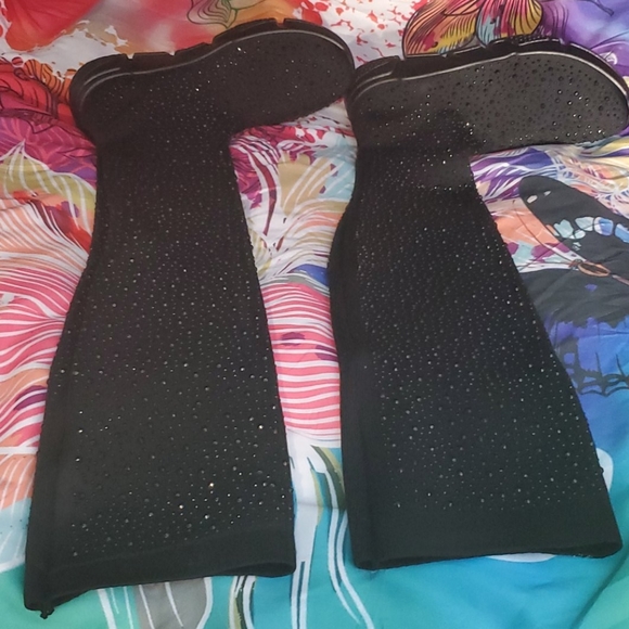 KNEE HIGH RHINESTONE SNEAKERS - Picture 11 of 15